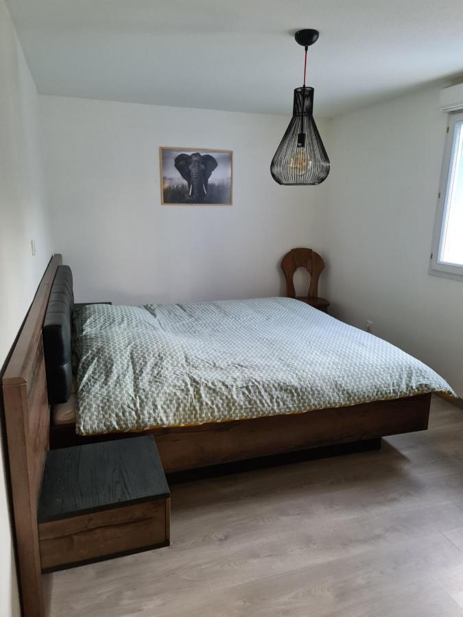 Agreable Appartement Avec Spa Proche De La Foret Brechaumont ภายนอก รูปภาพ